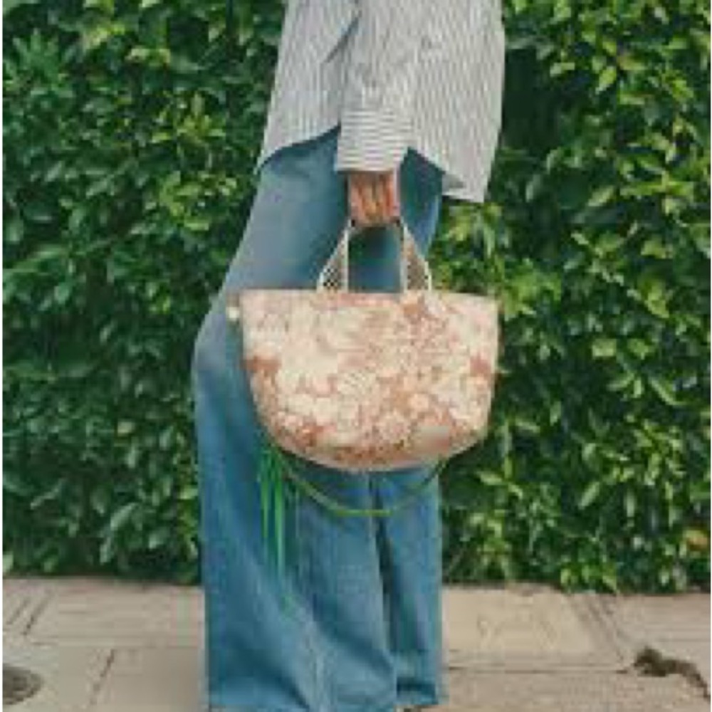 Clare V. Mini Bateau x MOTHER Collab - Picture 9 of 9